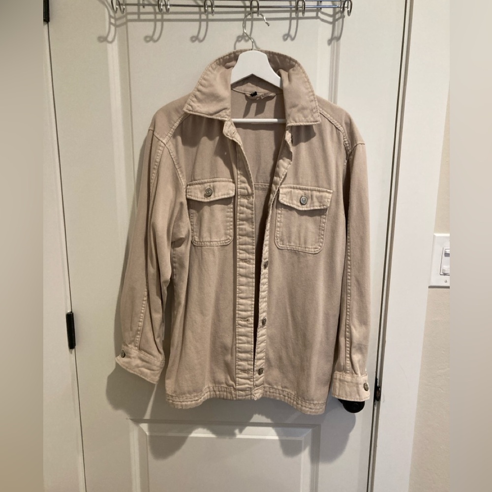 Divided womens beige oversized Button-Up Utility Jacket - Size XS
